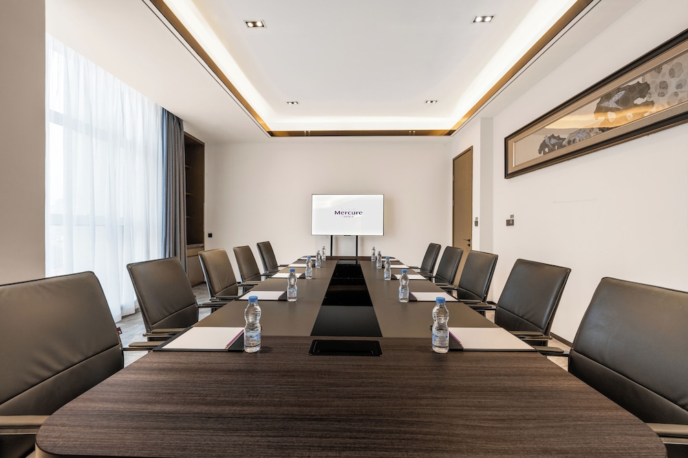 Mercure Xining Haihu CBD 37/50