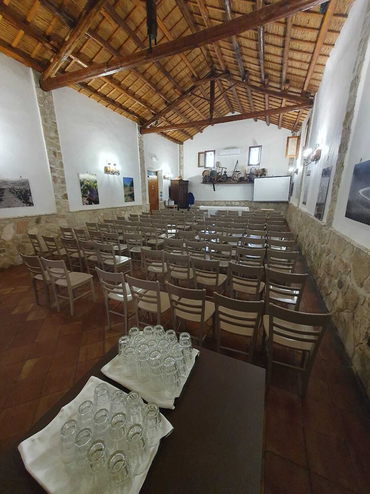 Agriturismo Vultaggio 63/71