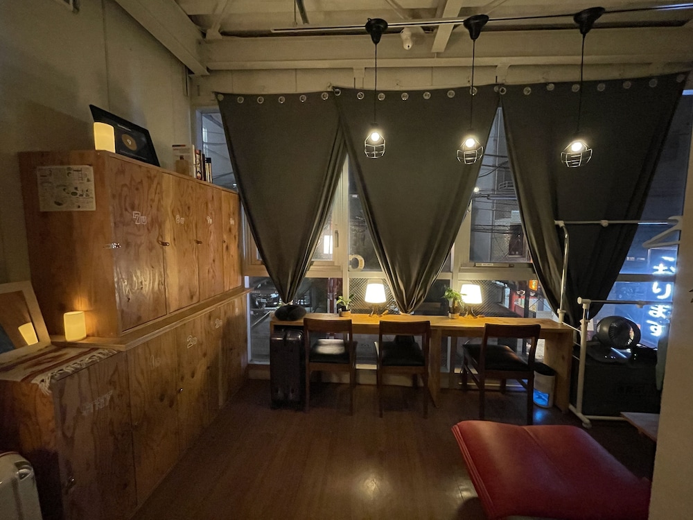 Chillulu Coffee & Hostel 9/55