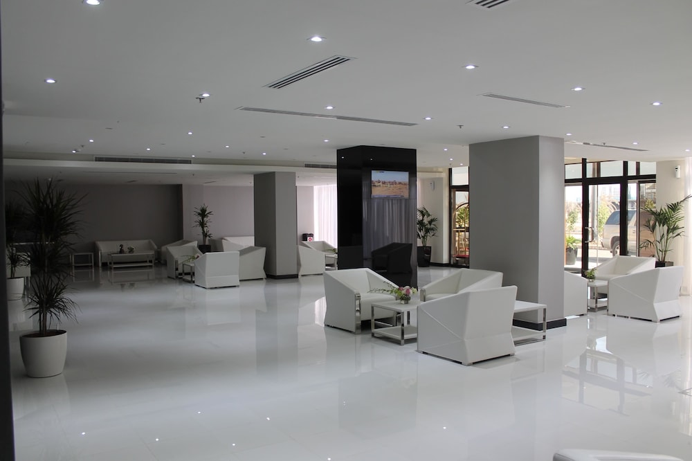 فندق جولدن توليب للأجنحة الفندقية(Golden Tulip Al Khobar Suite Hotel) 11/52
