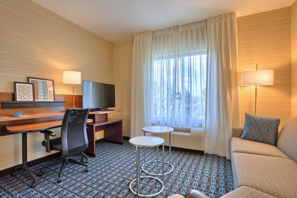Fairfield Inn Suites Philadelphia Willow Grove 21/26