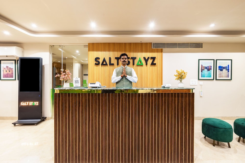 SaltStayz Sector 39 - Subhash Chowk 12/50