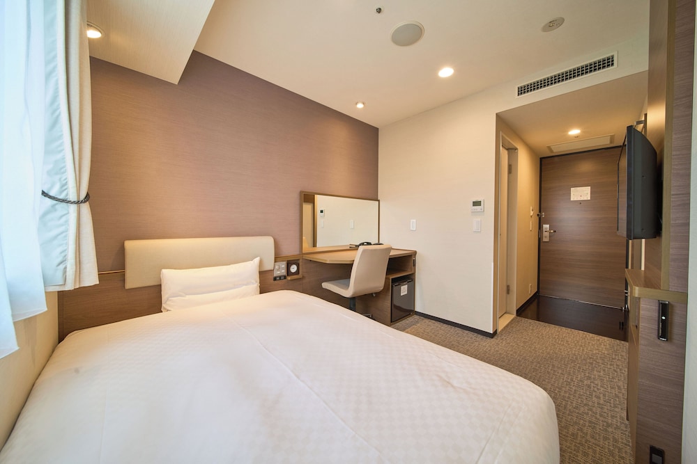 ROOM, SINGLE, DOUBLE BED