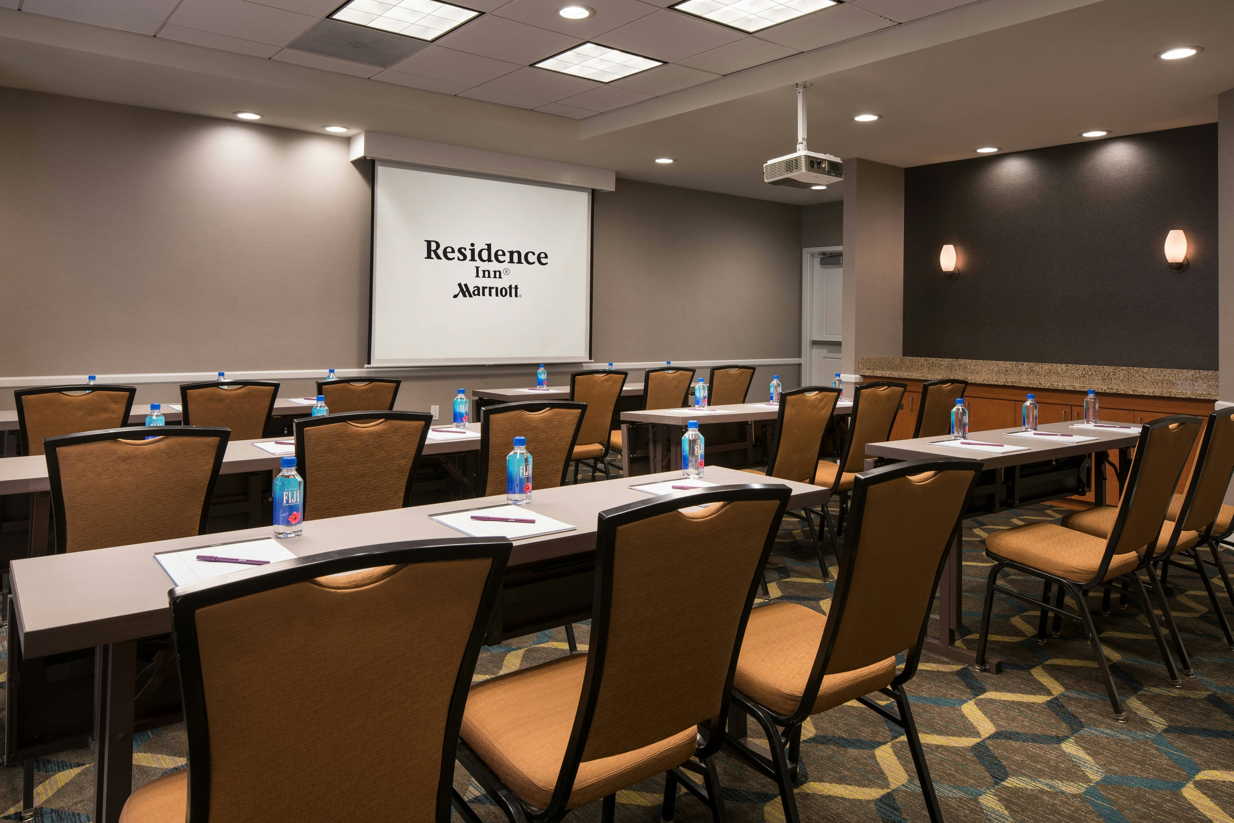 Residence Inn Camarillo 15/17