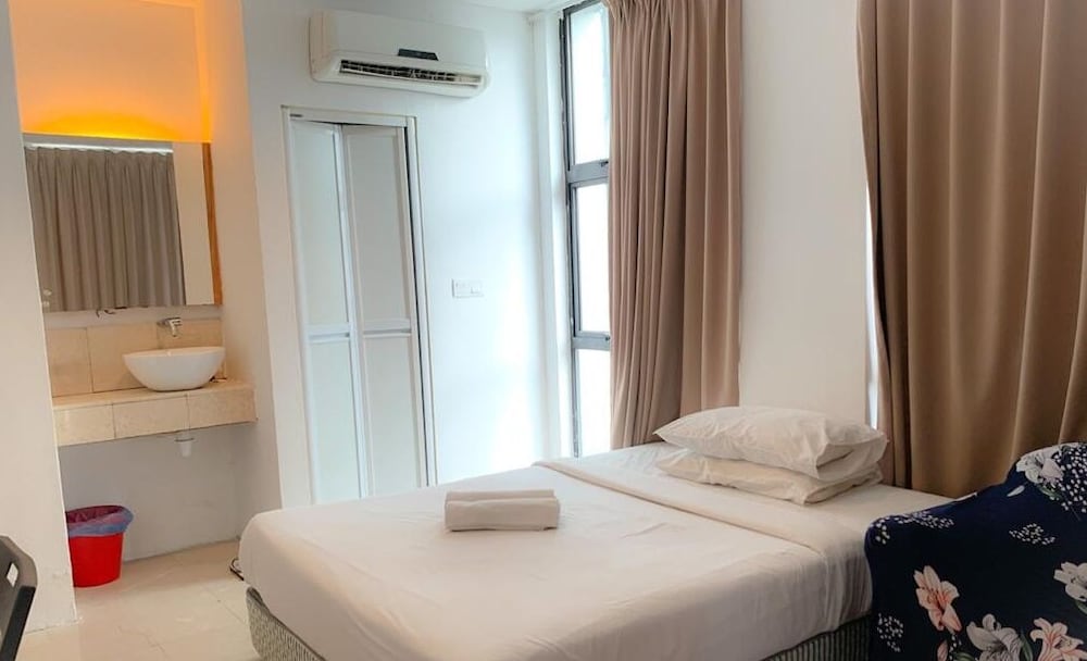 New Town Hotel USJ Sentral 16/25