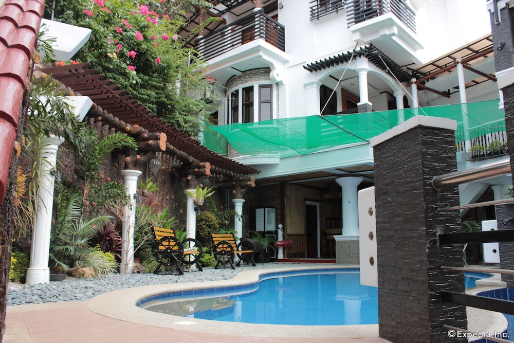 Coron Bancuang Mansion 3/56