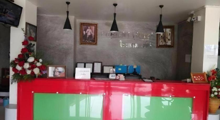 Pornsiri Hotel Sisaket 7/35