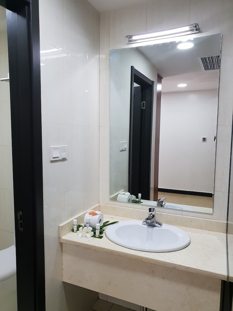 Nasau Resort & Villas 45/47