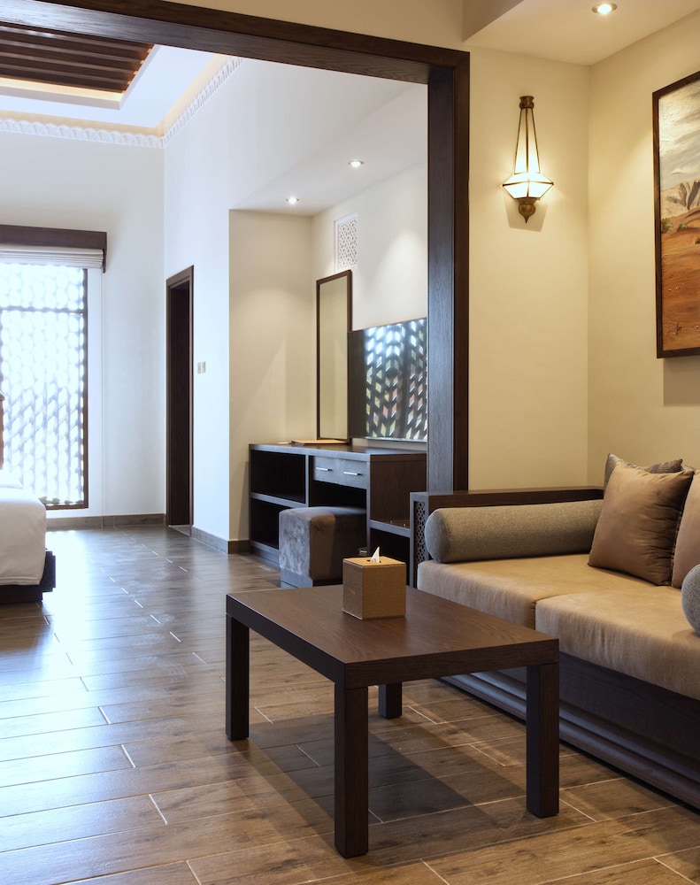 Al Badayer Sharjah Resort 40/67