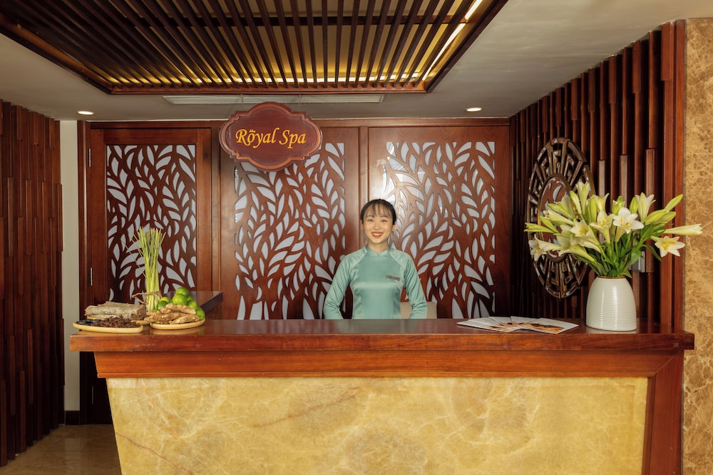 Mandila Beach Hotel Danang 8/77