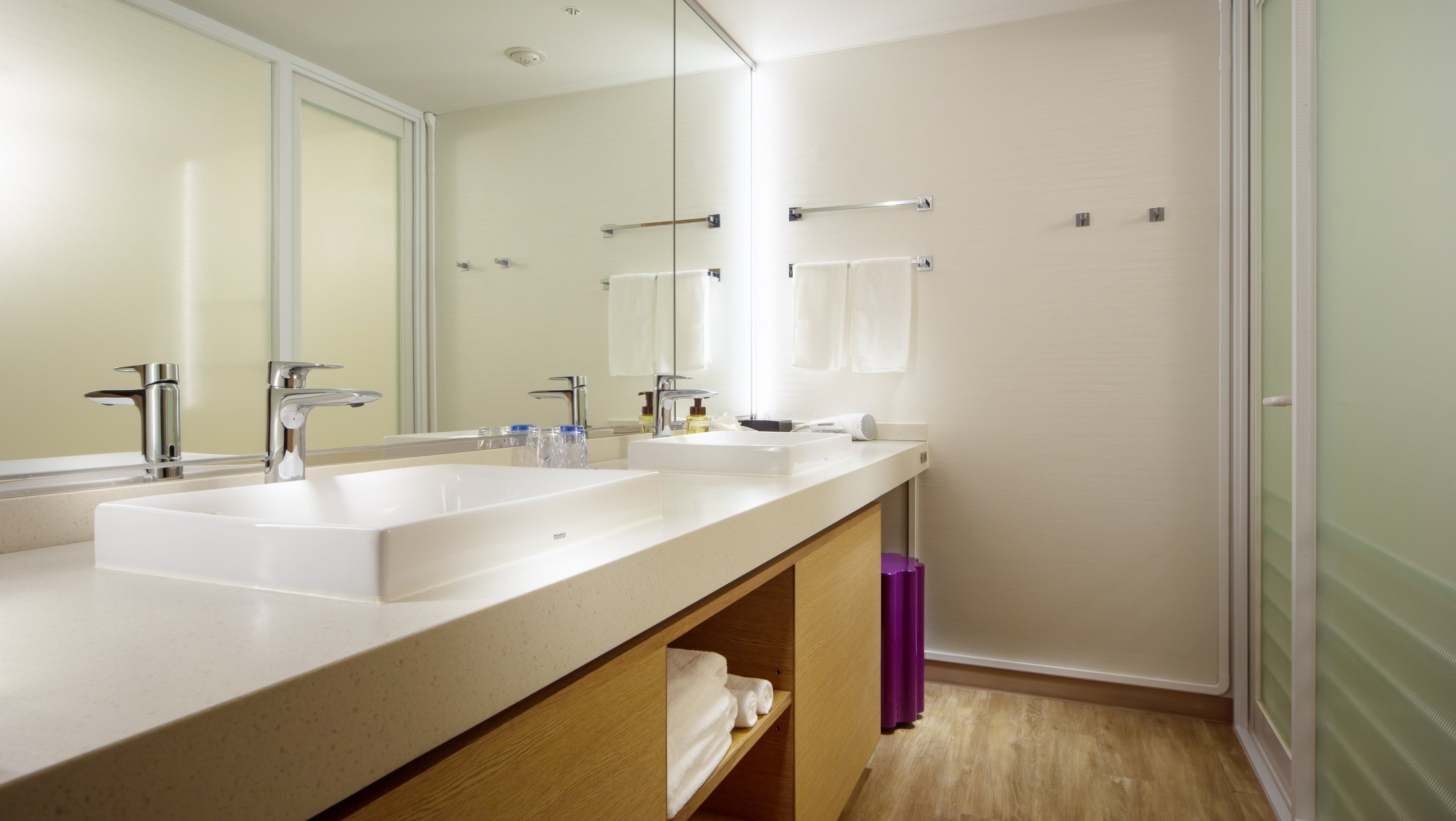 Duplex, Suite
