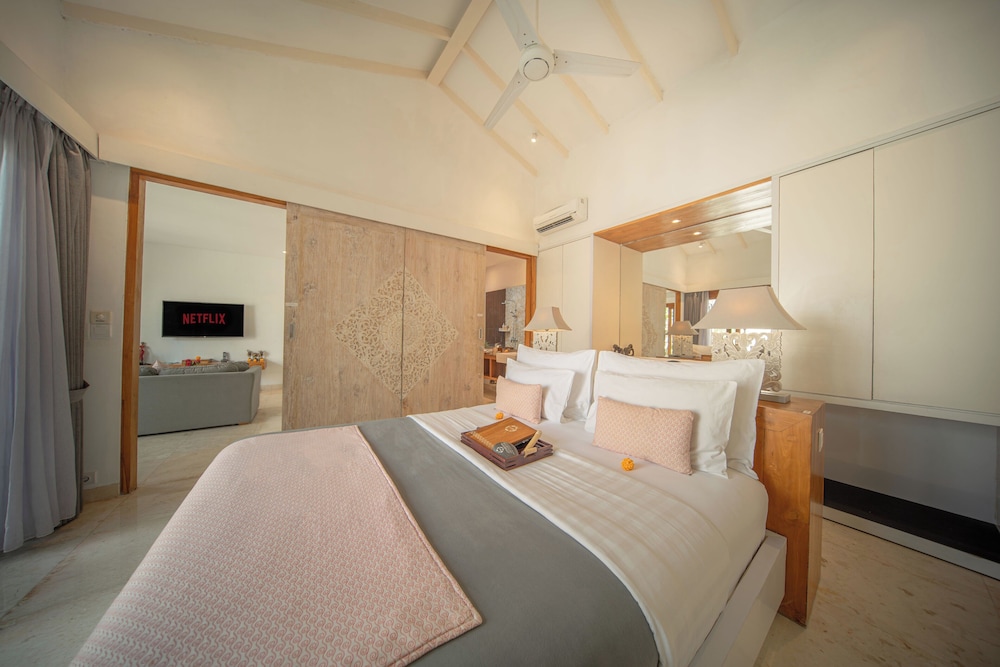 The Jimbaran Beach Villa by Ini Vie Hospitality 12/50