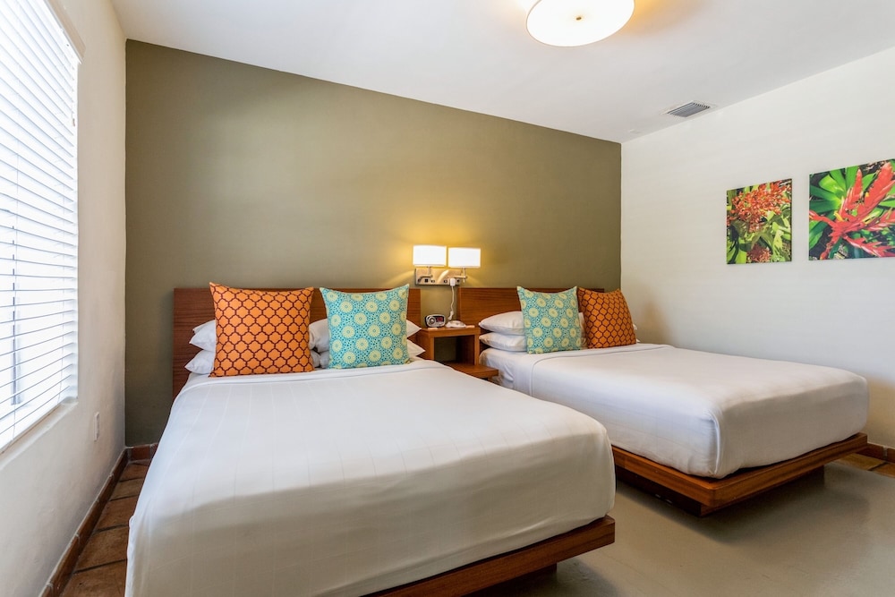 Suite, 2 Queen Beds