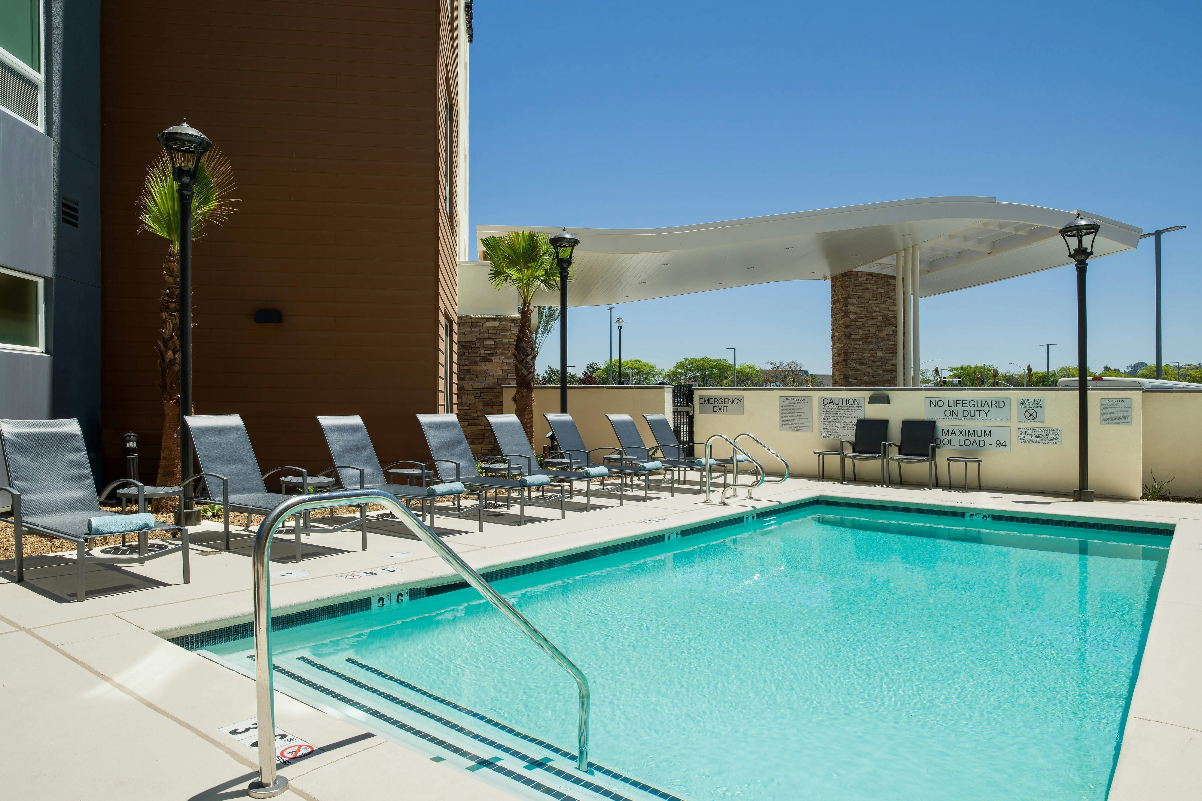Fairfield Inn & Suites San Diego North/San Marcos 15/32