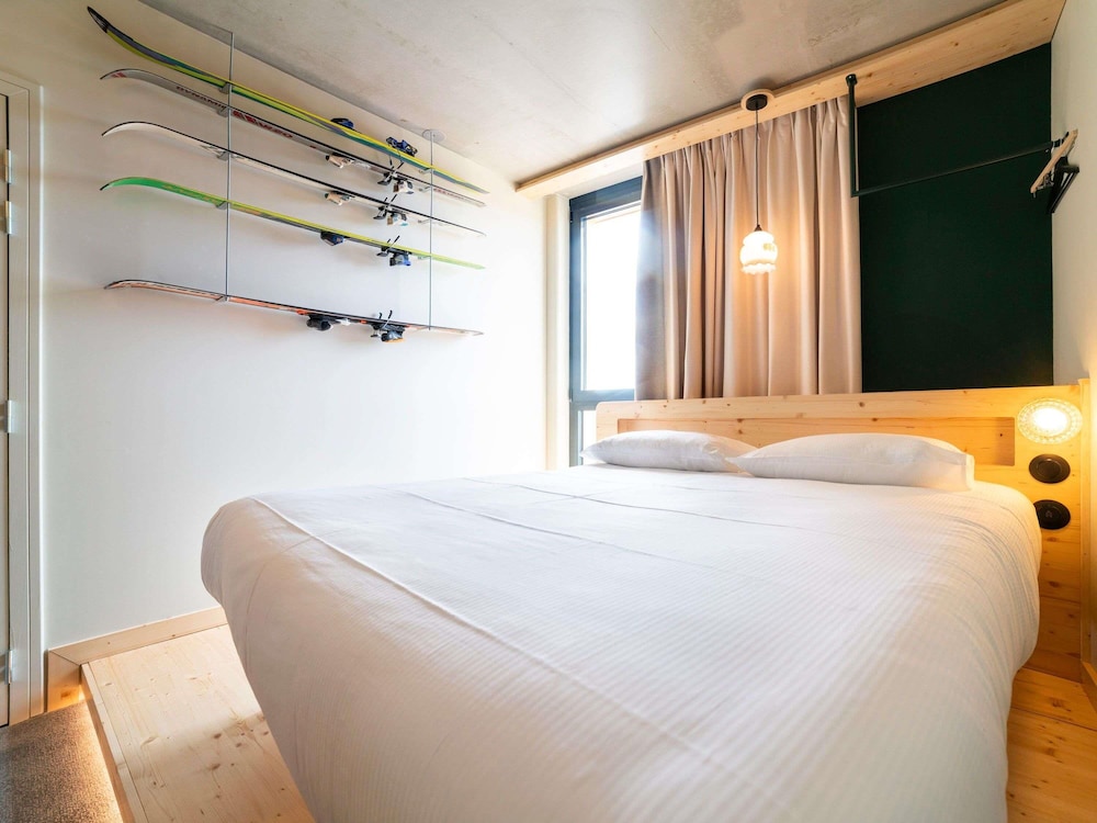 greet hotel Cernay Mulhouse 7/50