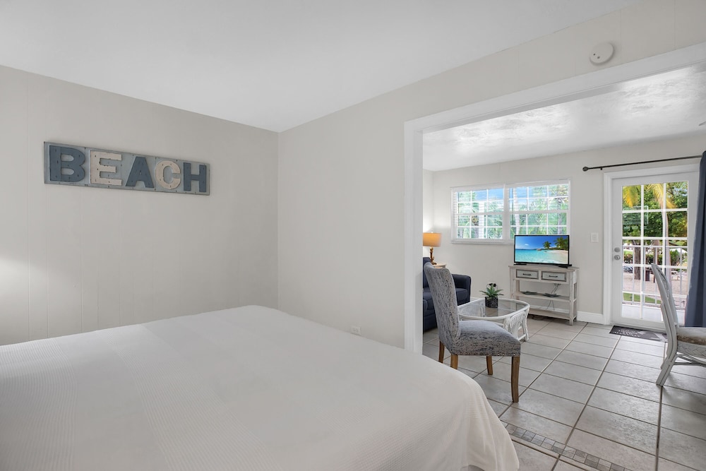 Atlantic Bay Resort 10/50