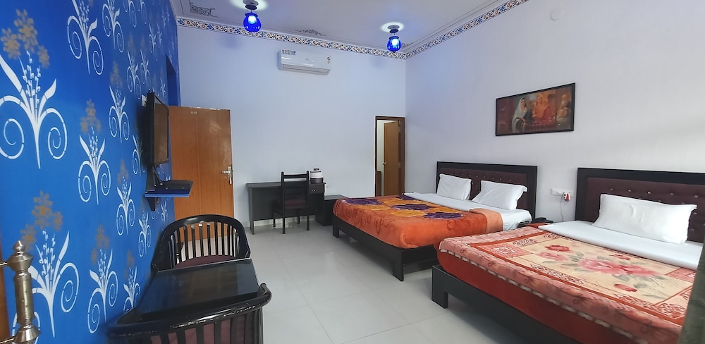 Lake Alpi resort Kumbhalgarh 12/50
