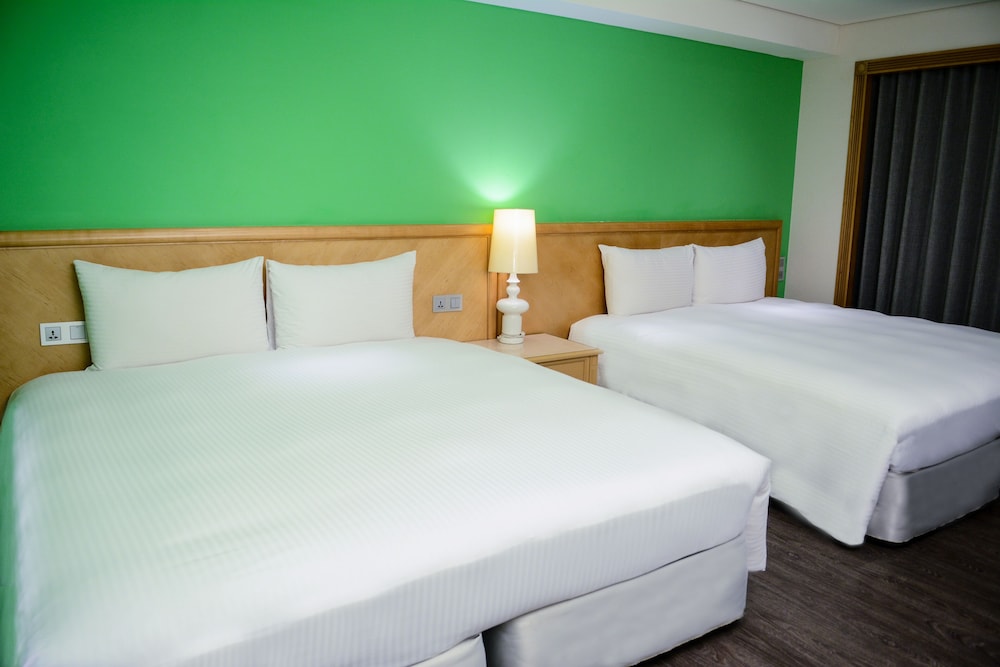 Green World Triple Beds 28/62