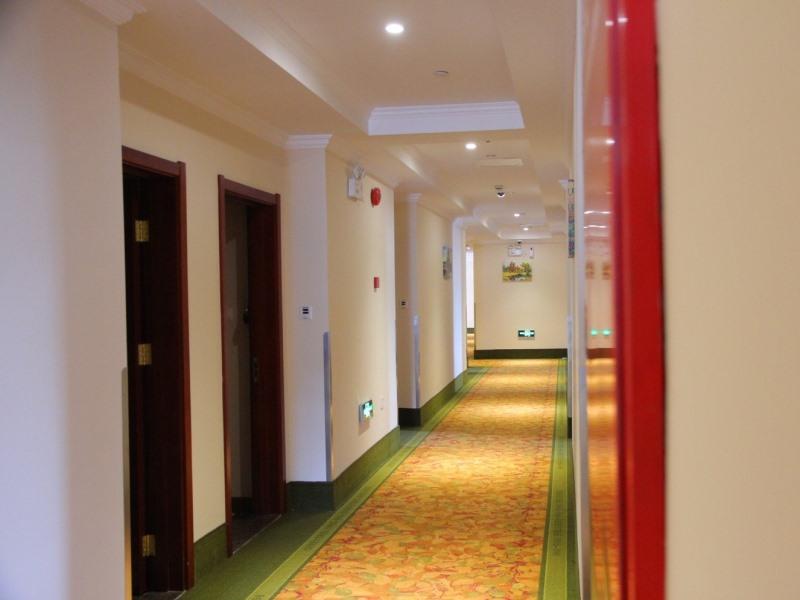 GreenTree Inn ShangHai National Convention Center XinFu Middle Road HuaZhi Road Hotel 22/27