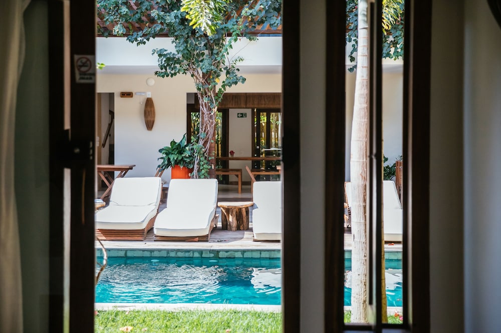 Villa Mag Hotel 48/50