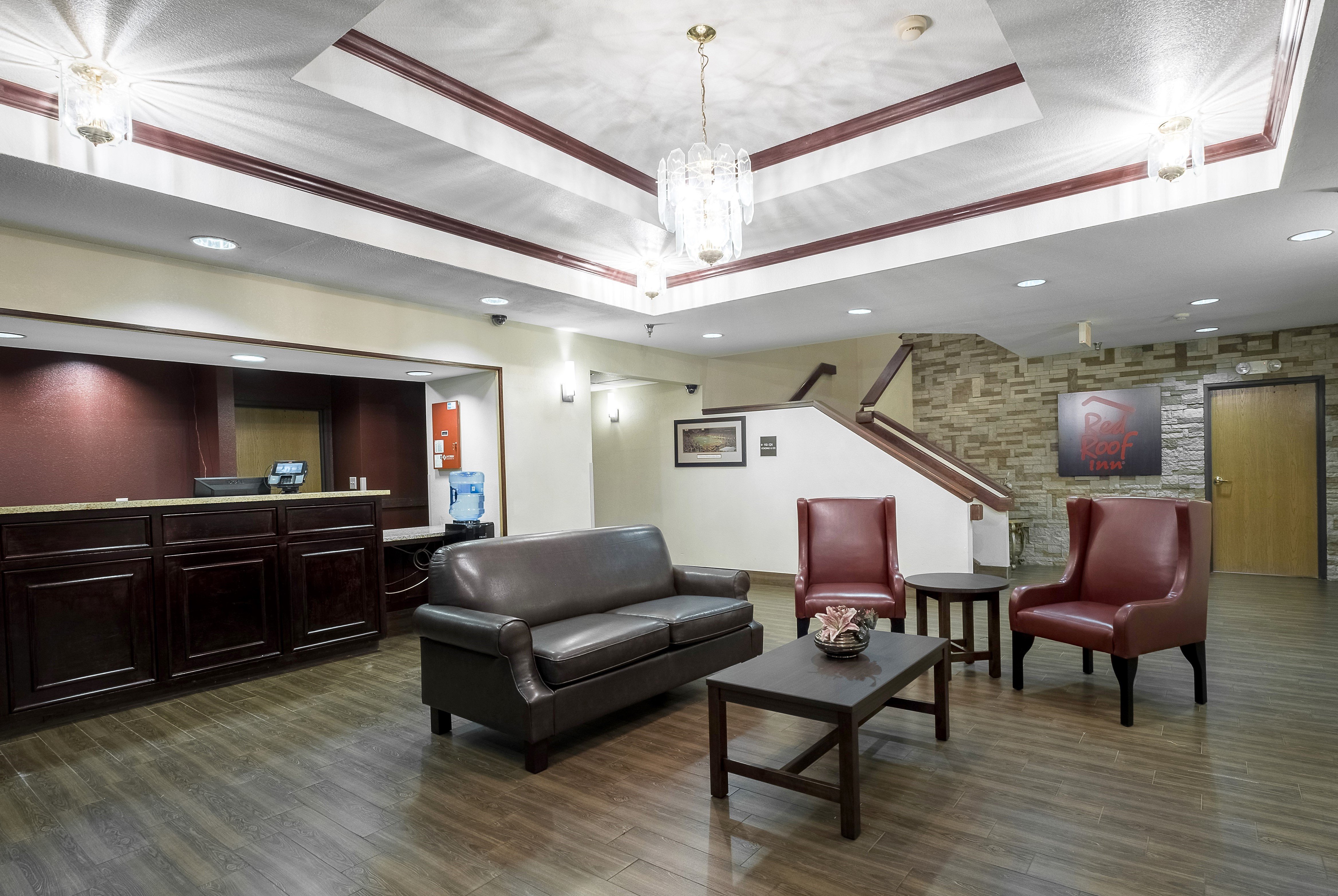 Red Roof Inn Columbus - Hebron 18/22
