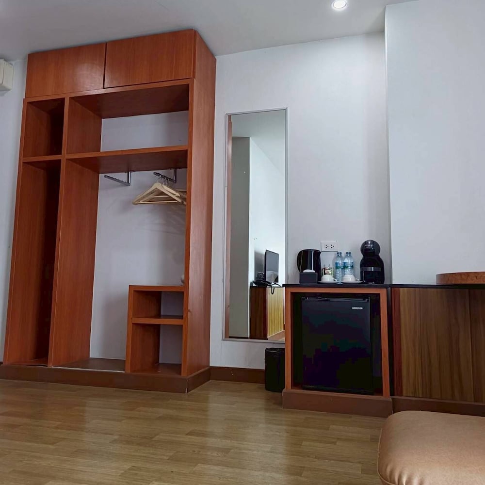 NJOY Prestige Grand Hotel Don Mueang 10/70