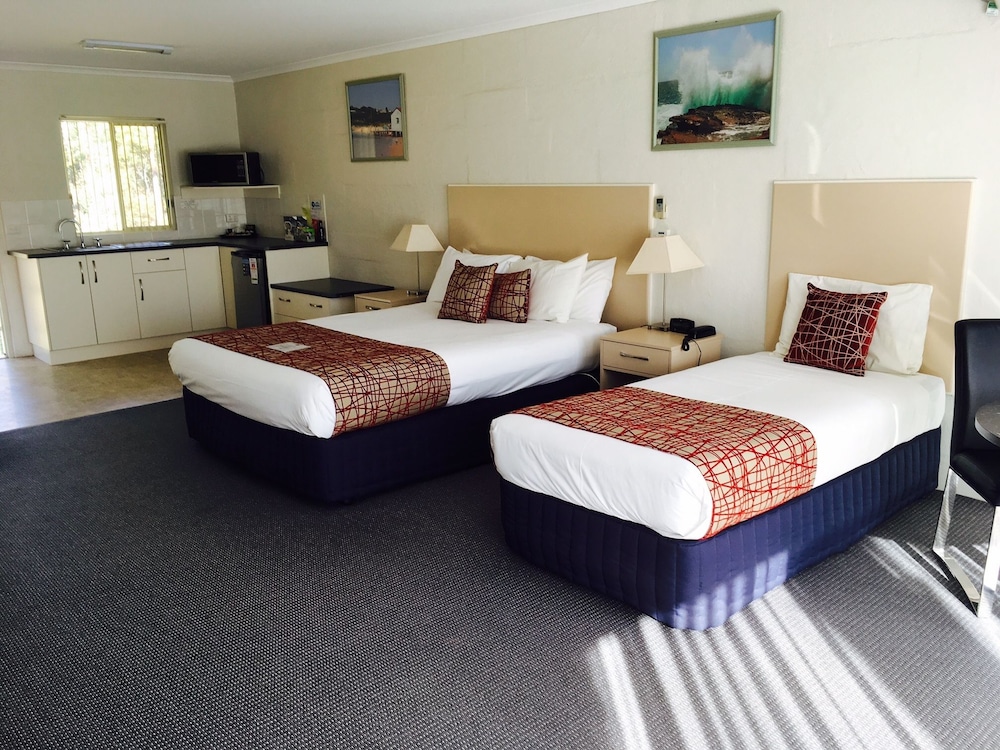 Best Western Fairway Motor Inn 21/37