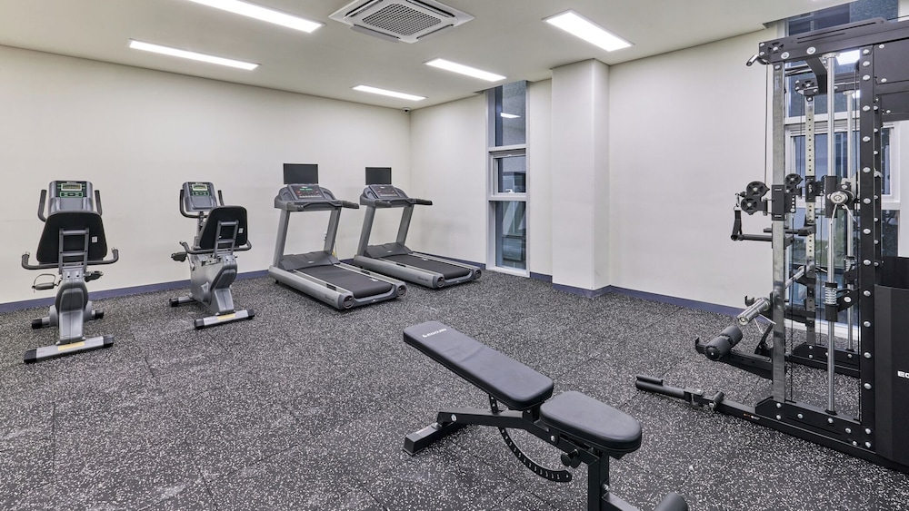 Travelodge Suites Busan Centum 50/68