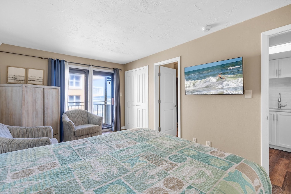 Coastal Waters Inn 50/74