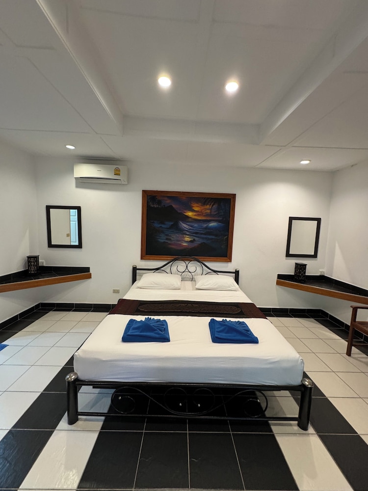 Lanta Island Resort 36/69