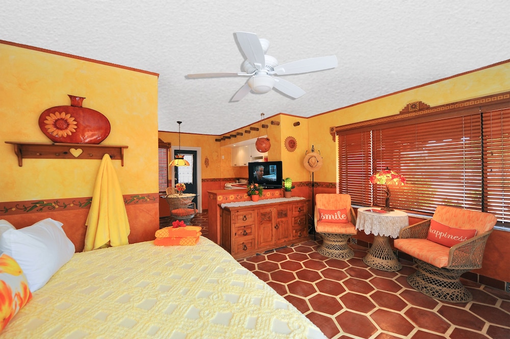 Blue Seas Courtyard 9/46