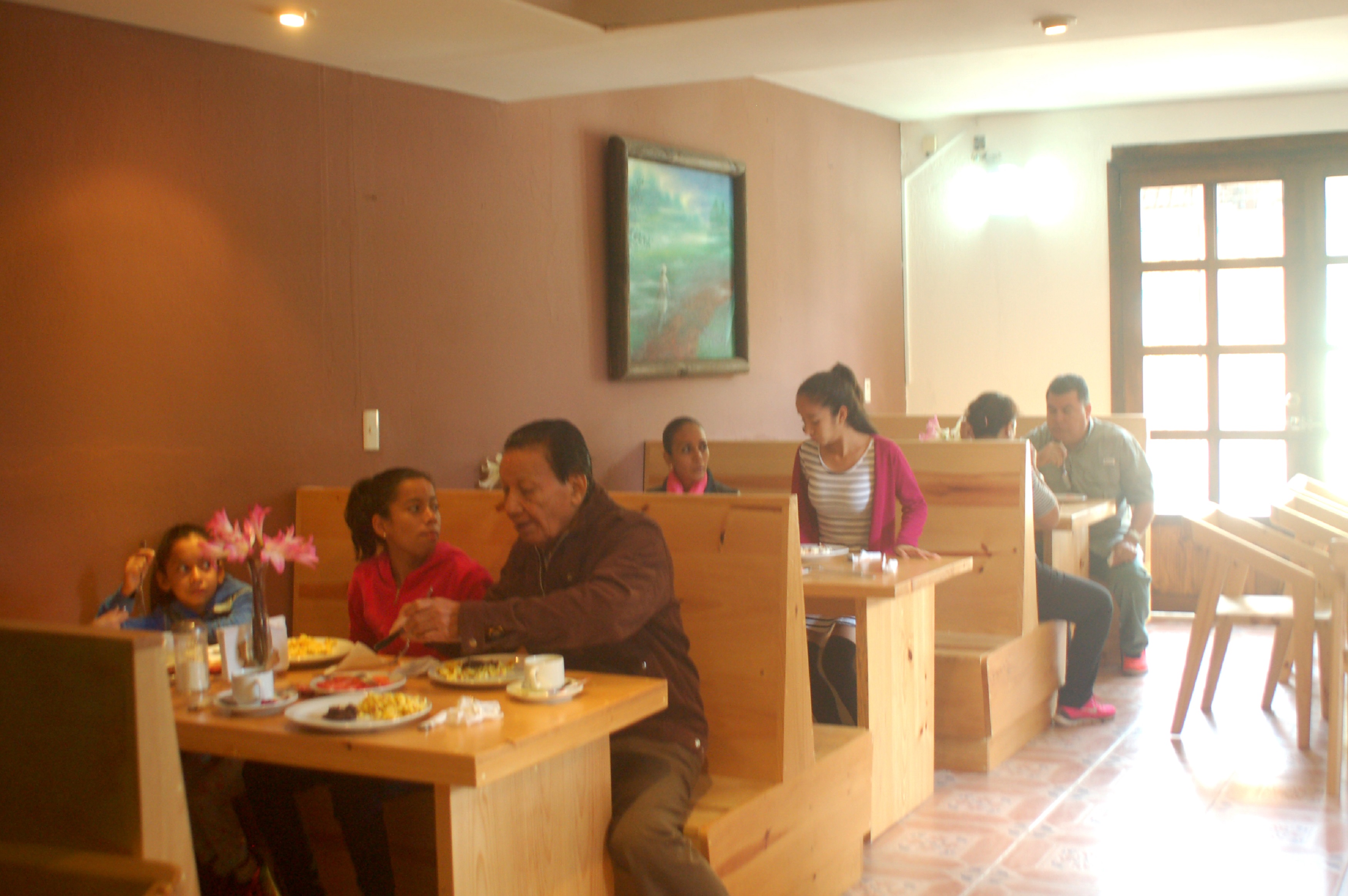 AXKAN EXPRESS HOTEL 81/92