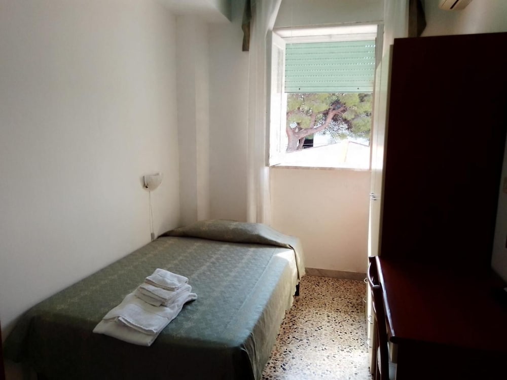 Hotel Calabria 17/50