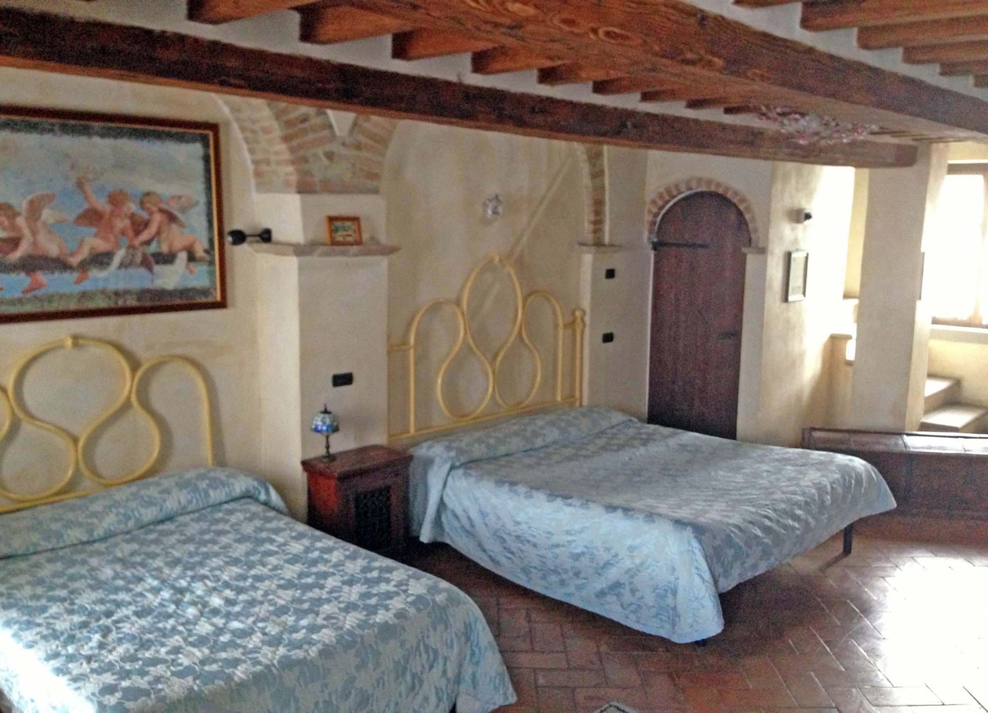 Deluxe, Suite, King Bed, Hot Tub, Garden Area