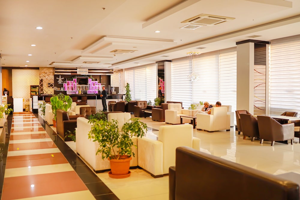 Sidekum Hotel 33/50