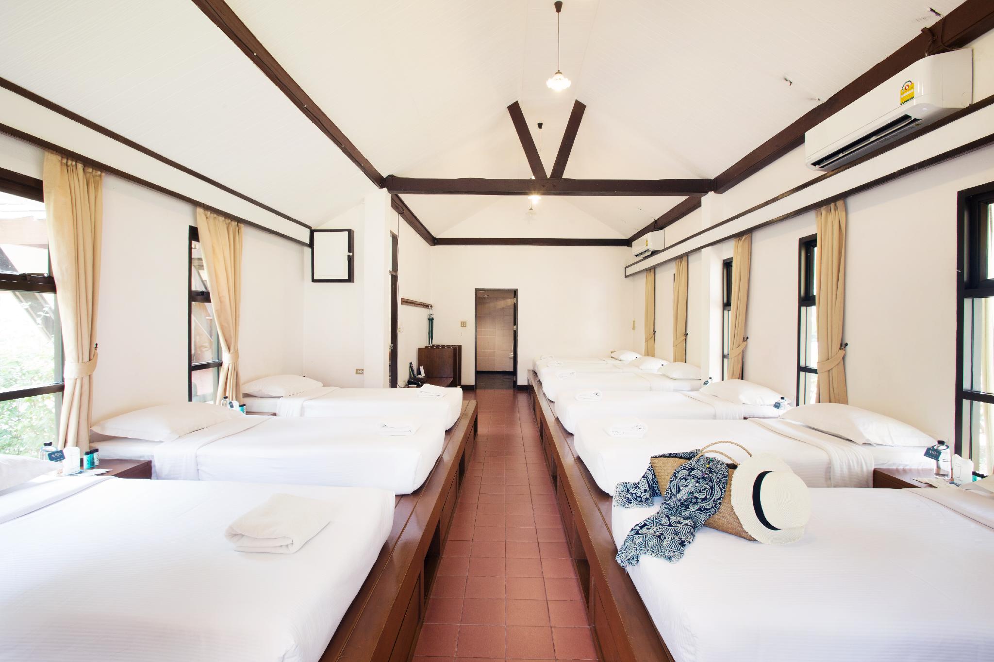 Baan, Single Bed
