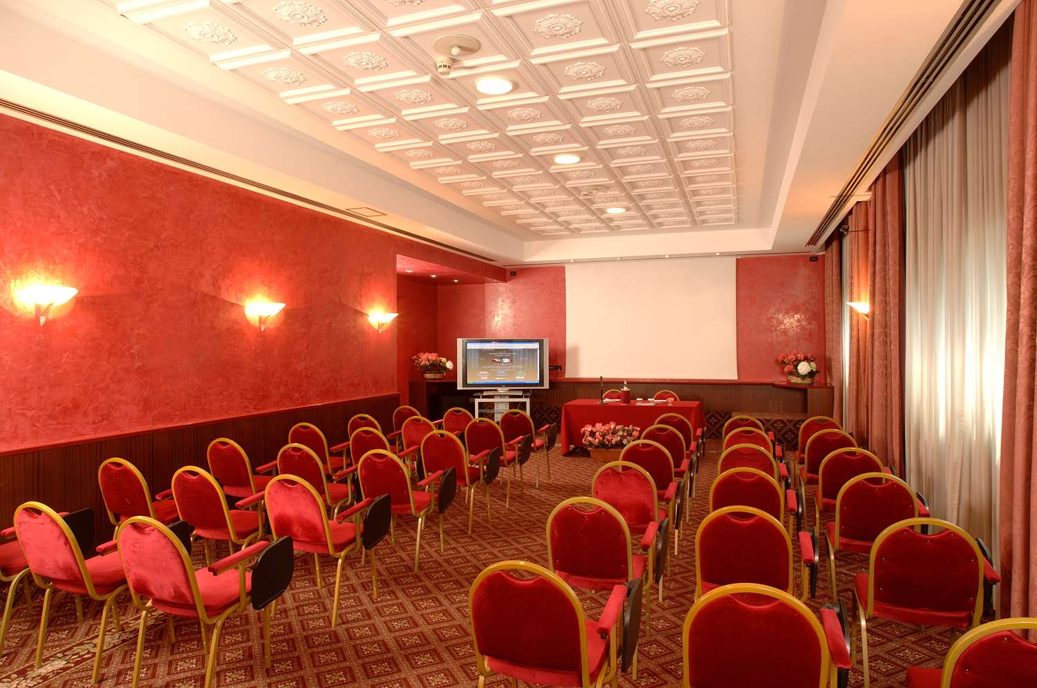 Antares Hotel Concorde 53/54