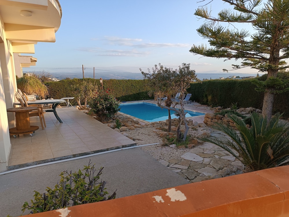 Kapsalia Holiday Villas 19/50