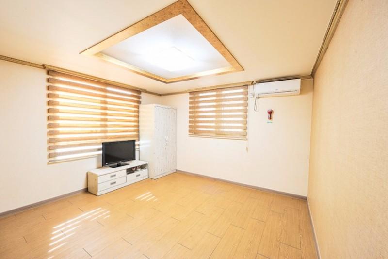 Daecheon Mama Pension 26/37