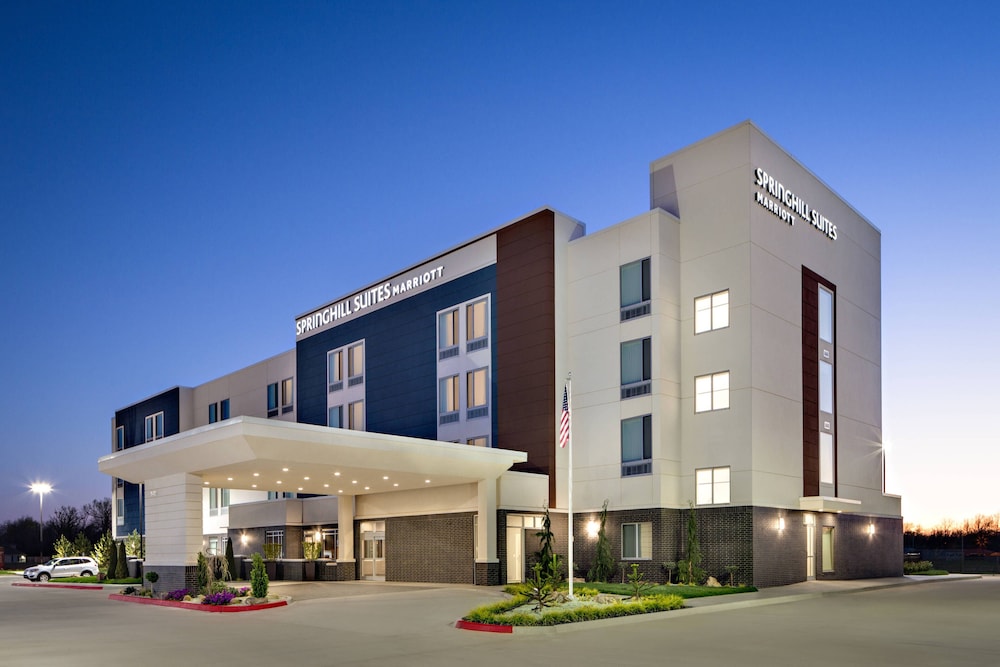 SPRINGHILL SUITES OKLAHOMA CITY MIDWEST CITY/DEL CITY 1/32