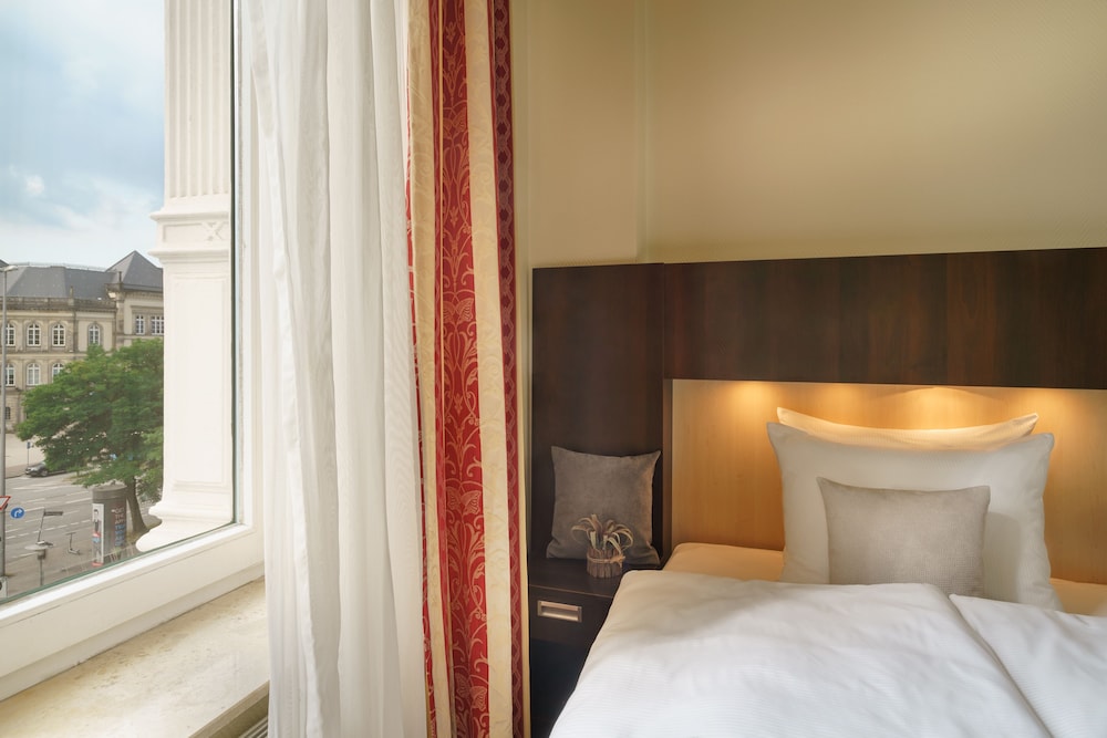 Hotel Graf Moltke 36/75