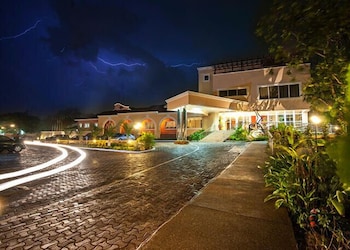 Golden Bean Hotel in KUMASI