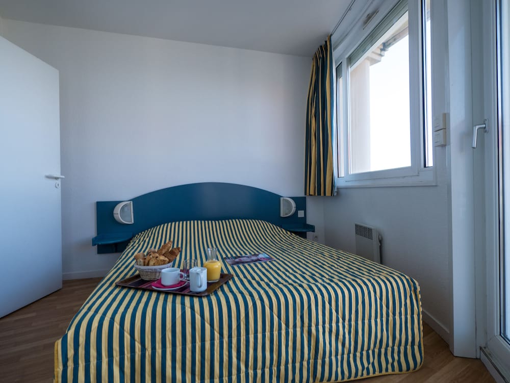 Residence Mer & Golf Eugenie 25/66