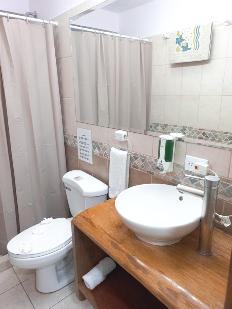 Hotel Samara Inn 26/68