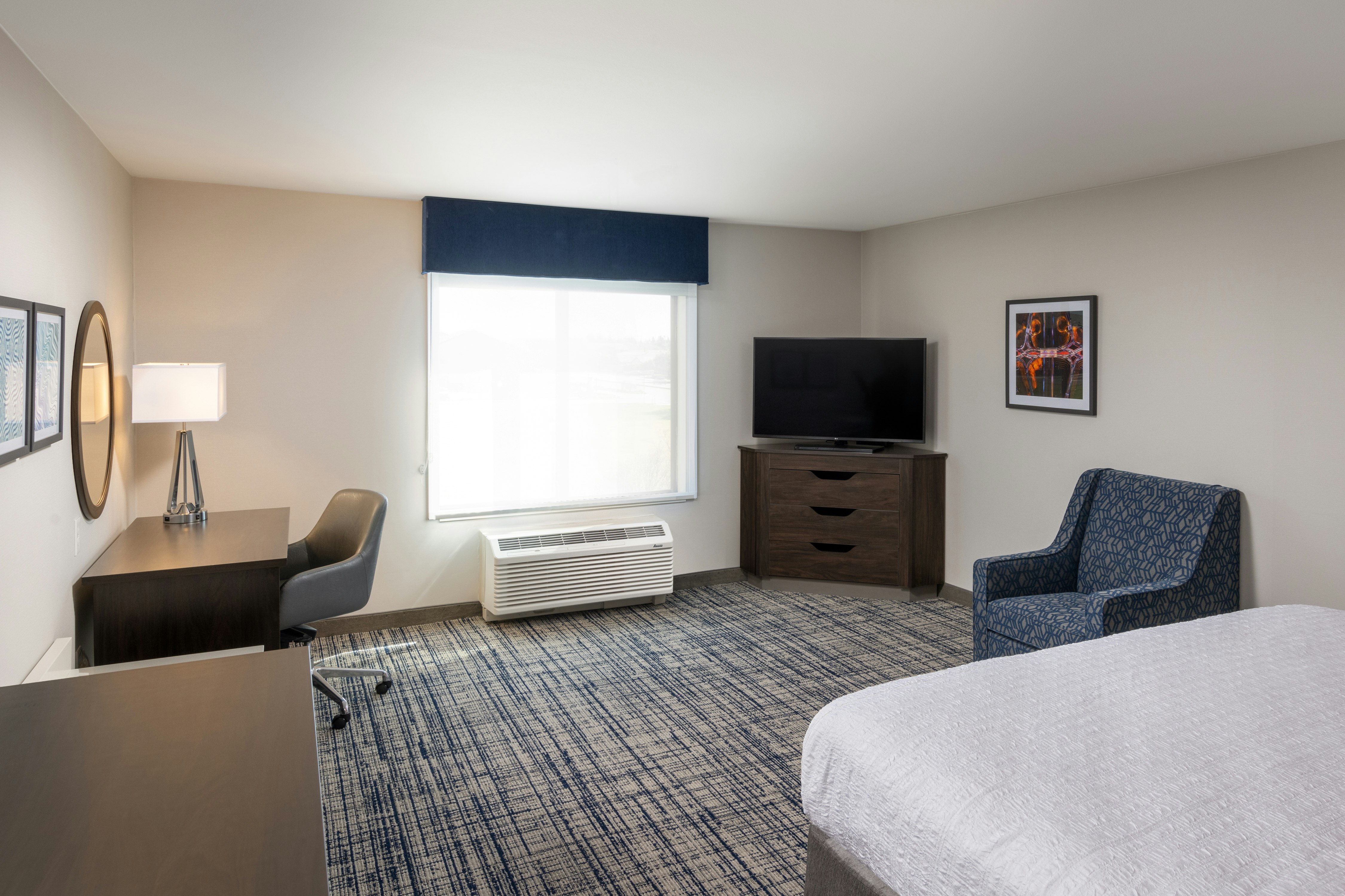غرفة بسرير كينج، Hampton Inn Suites Manteca 5/8