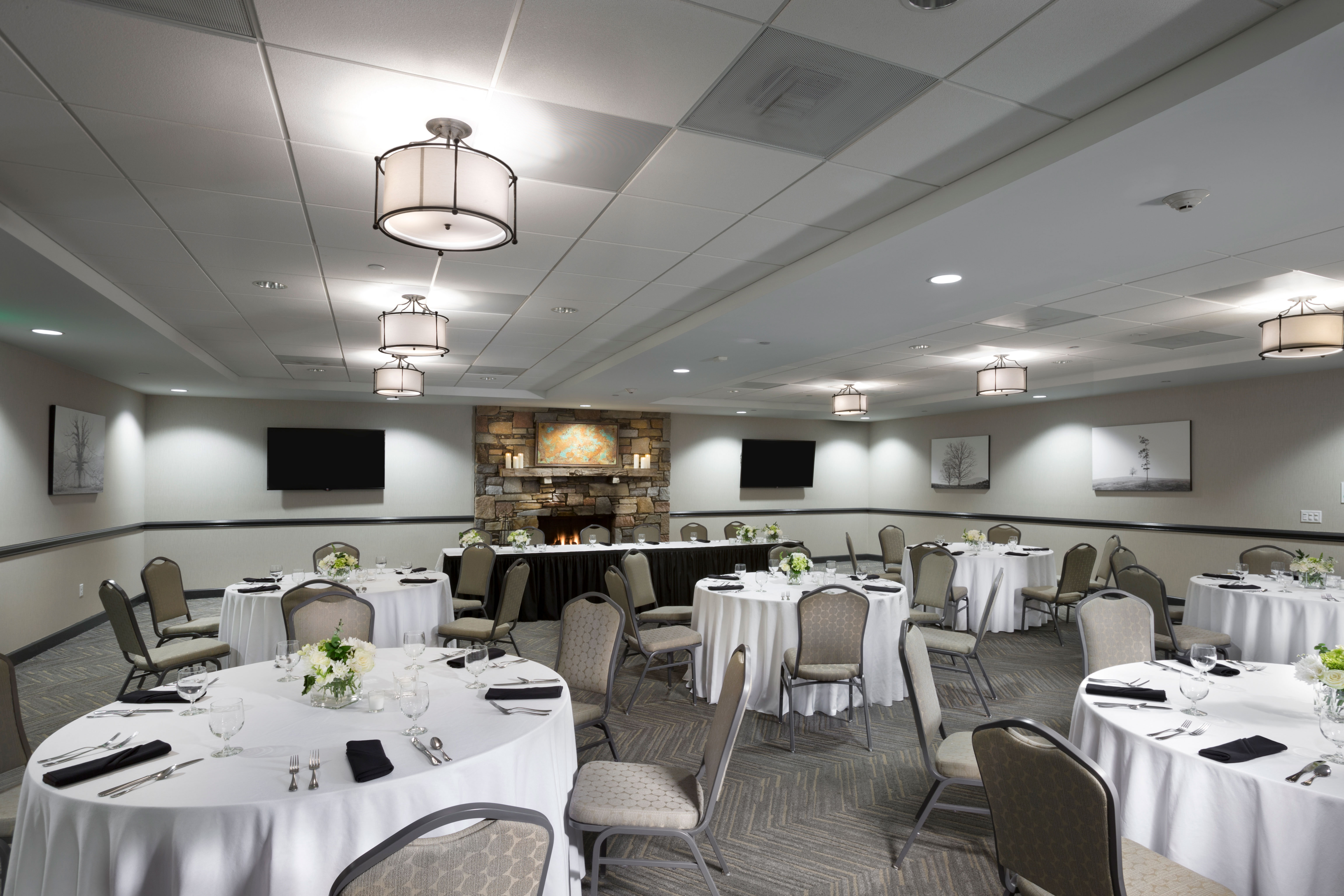 Holiday Inn Biltmore East 49/61