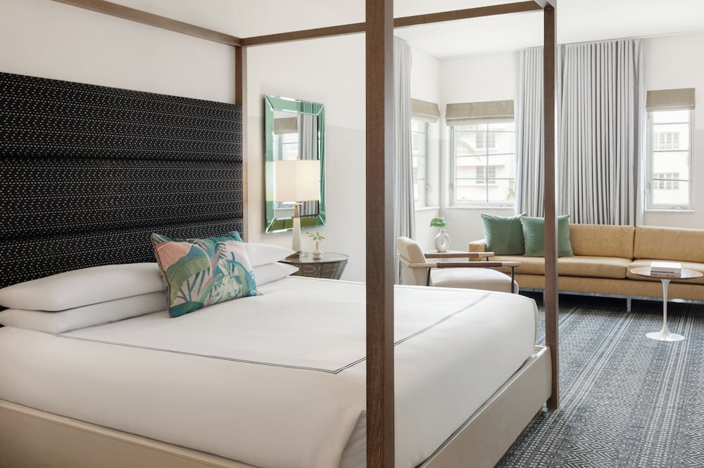 1 Bedroom, Suite, King Bed, Ocean Front