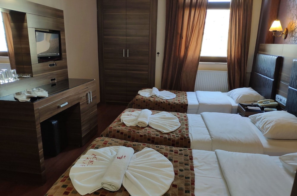 Hotel Bazaar 13/47