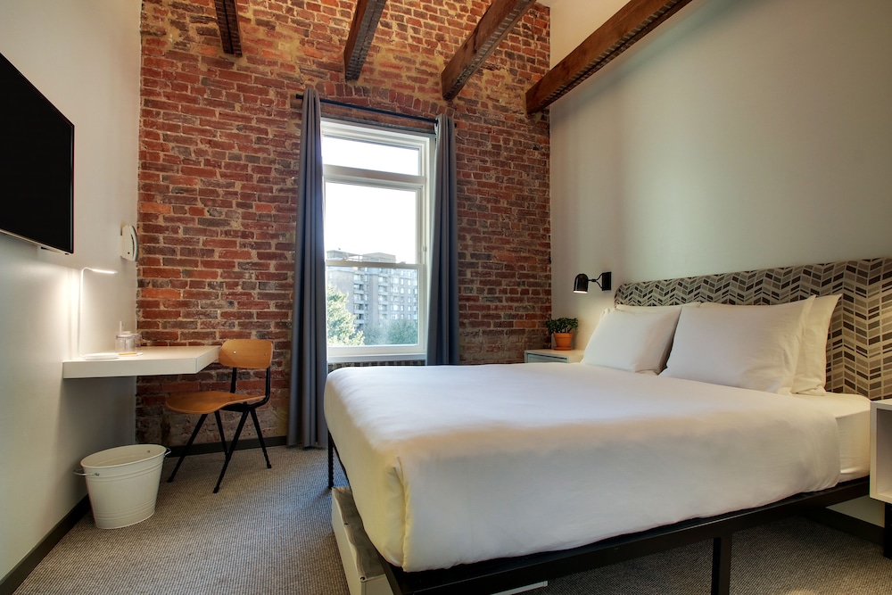 Hotel Hive 20/71