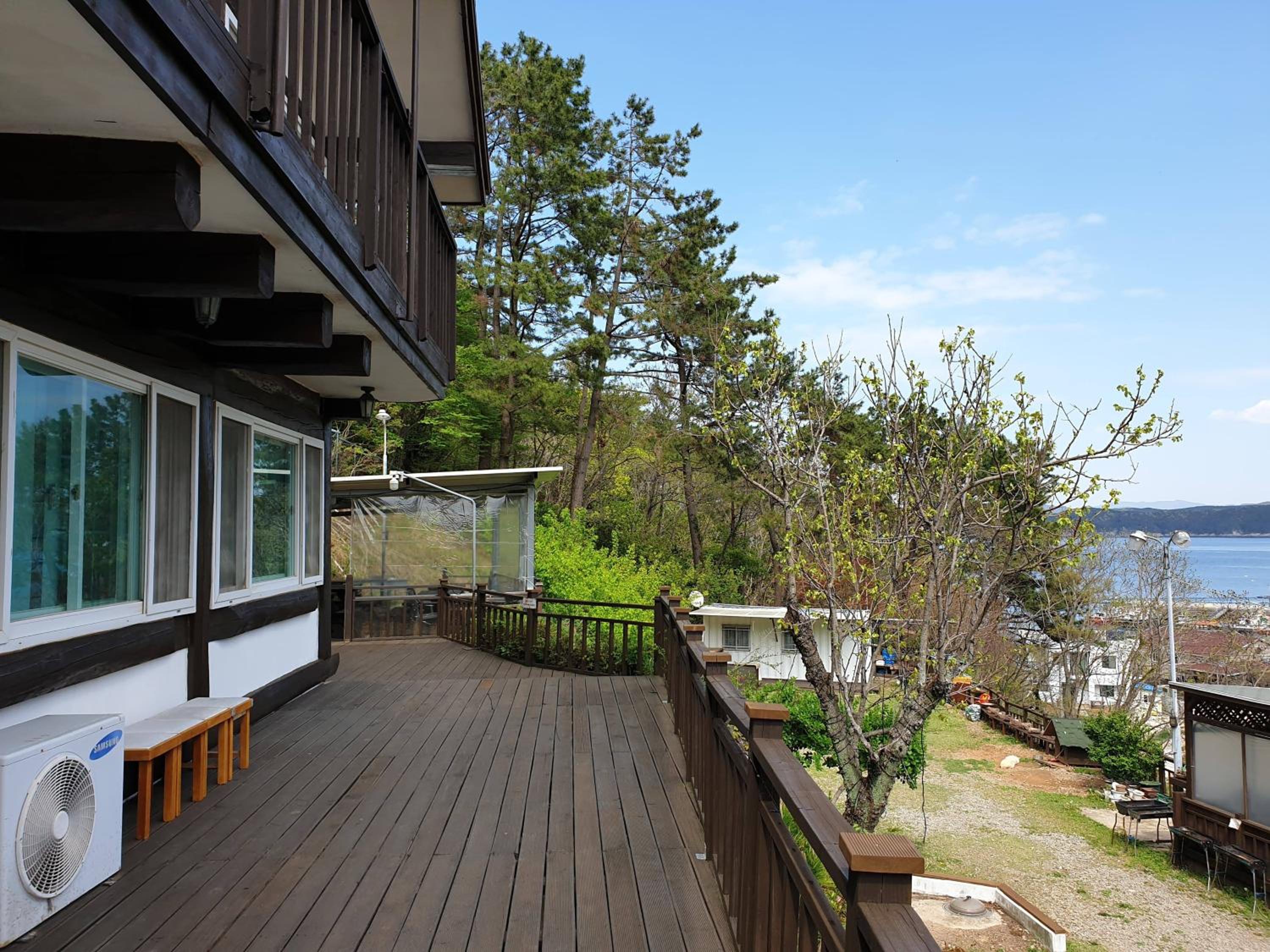 Tongyeong Ye Hyang Pension 27/29